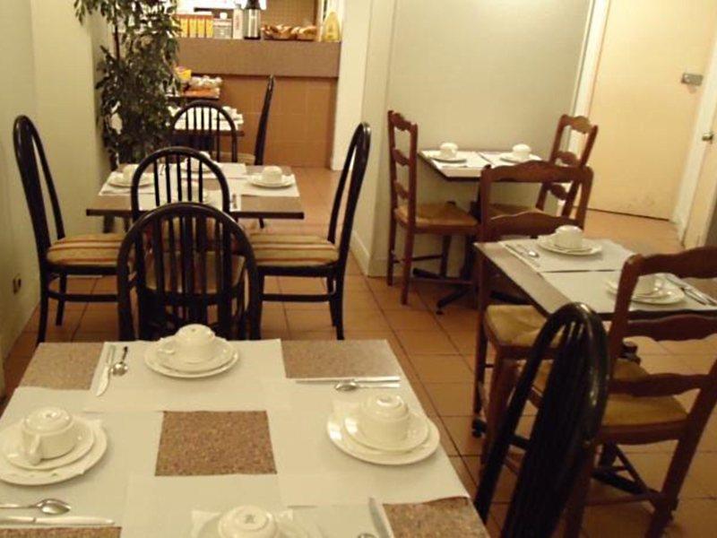 Hipotel Paris Belgrand Mairie Du 20Eme Екстер'єр фото